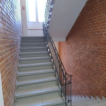 Apartament Kolejowy 3 *